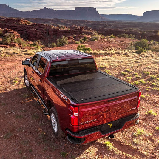 [AX12018] UnderCover ArmorFlex Hard Folding Tonneau Cover (Short Bed) - Silverado/Sierra ( 2014 - 2018 )