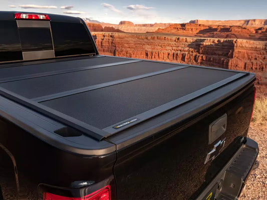 [AX12022] UnderCover ArmorFlex Hard Folding Tonneau Cover (Short Bed) - Silverado/Sierra 1500 ( 2019 - 2024 )